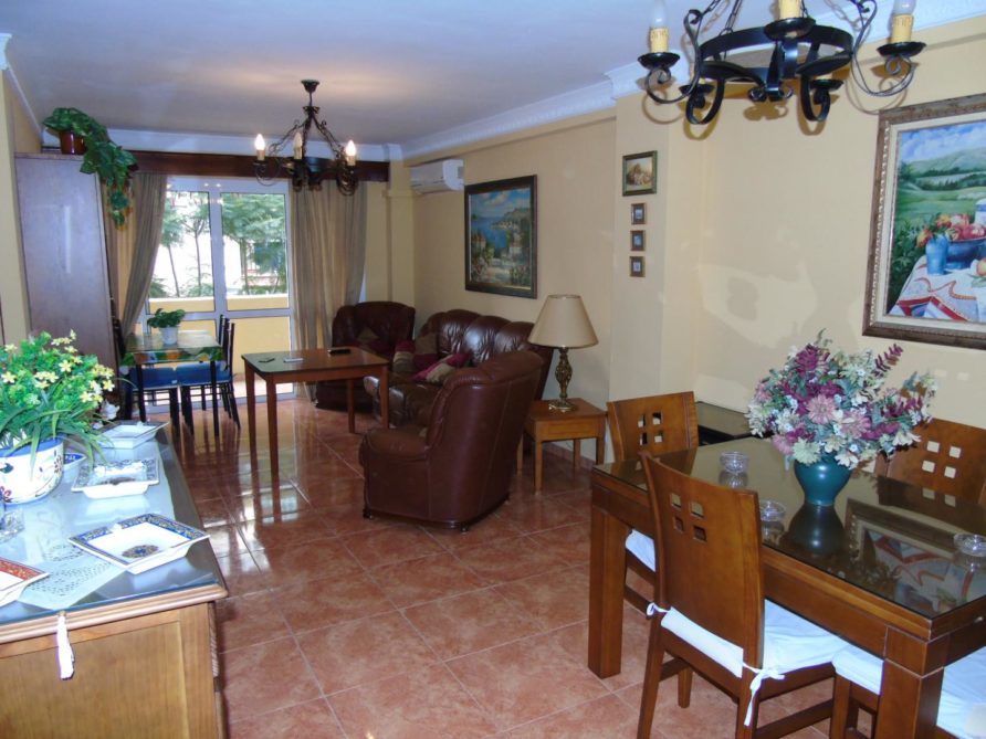 27- Apartamento en Fuengirola