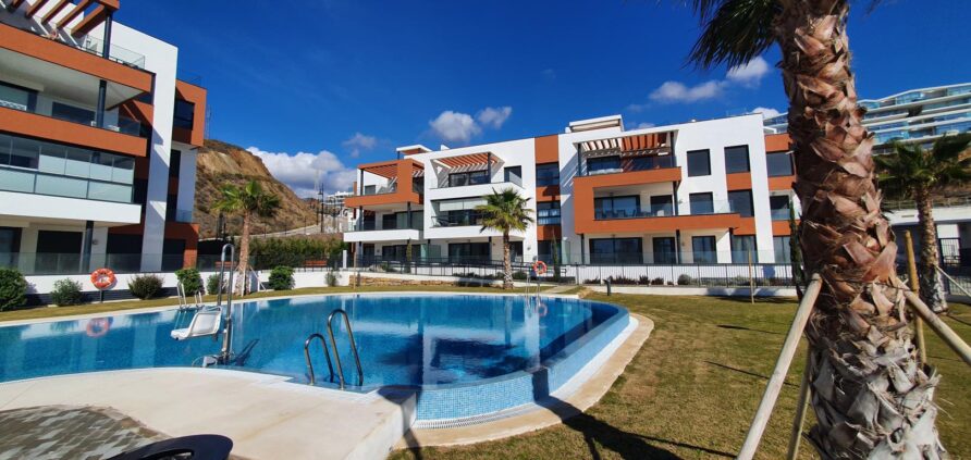 24 – Impressive brand new apartment in Reserva del Higuerón