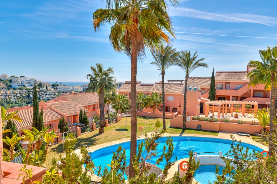 08 – Incredible duplex house in Riviera del Sol